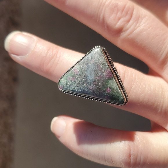 New Ruby in Fuchsite 925 Silver Ring. - Picture 8 of 15